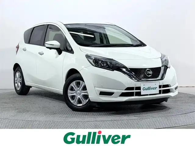 日産 ノート X 大阪府 2018(平30)年 1.7万km ホワイト デジタルインナーミラー 全方位カメラ 社外ナビTV CD/DVD 衝突軽減ブレーキ レーンアシスト アイドリングストップ クリアランスソナー オートライト スマートキー プッシュスタート ドライブレコーダー