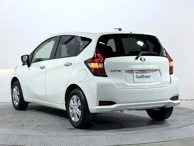 日産 ノート X 大阪府 2018(平30)年 1.7万km ホワイト デジタルインナーミラー 全方位カメラ 社外ナビTV CD/DVD 衝突軽減ブレーキ レーンアシスト アイドリングストップ クリアランスソナー オートライト スマートキー プッシュスタート ドライブレコーダー