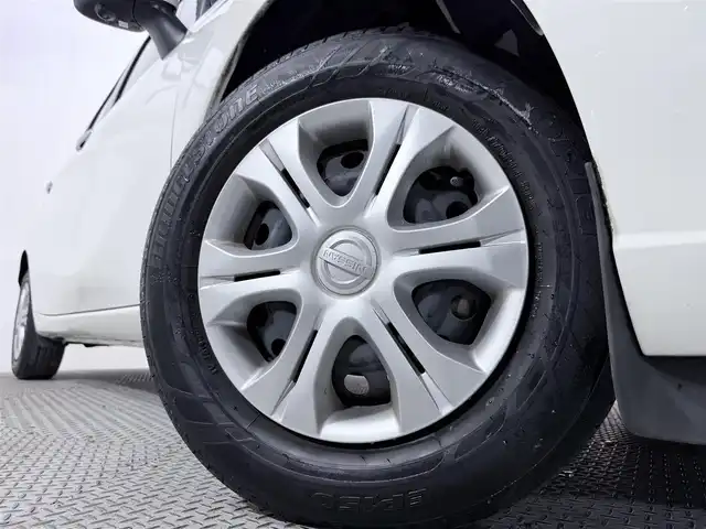 日産 ノート X 大阪府 2018(平30)年 1.7万km ホワイト デジタルインナーミラー 全方位カメラ 社外ナビTV CD/DVD 衝突軽減ブレーキ レーンアシスト アイドリングストップ クリアランスソナー オートライト スマートキー プッシュスタート ドライブレコーダー