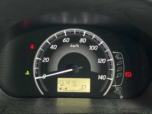 日産 デイズ S 新潟県 2018(平30)年 5.8万km スターリングシルバーM 4WD/社外SDナビ：CN-BR300B/バックカメラ/衝突軽減システム/運転席シートヒーター/前後コーナーセンサー/ETC/夏タイヤ積載/取扱説明書