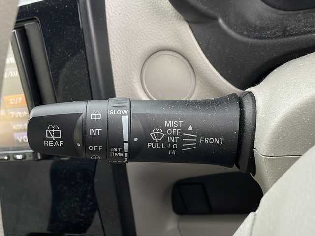 日産 デイズ S 新潟県 2018(平30)年 5.8万km スターリングシルバーM 4WD/社外SDナビ：CN-BR300B/バックカメラ/衝突軽減システム/運転席シートヒーター/前後コーナーセンサー/ETC/夏タイヤ積載/取扱説明書