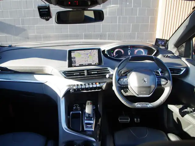 プジョー ３００８ GT ブルー HDi 埼玉県 2018(平30)年 4.6万km 青 ブラックレザーシート /アダプティブクルーズコントロール/スライディングルーフ /ファーストクラスパッケージ /CarPlay /Bluetooth/パークセンサー /ブラインドスポットモニター /全周囲カメラ /純正ナビ /ドラレコ /ETC /シートHI /シートメモリー機能