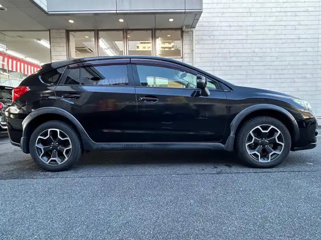 スバル インプレッサ ＸＶ 2．0i－L アイサイト 愛知県 2013(平25)年 9.9万km クリスタルブラックシリカ ワンオーナー/４WD/アイサイトVer2/・プリクラッシュブレーキ/・全車速追従型クルーズコントロール/・誤発進抑制制御/・ふらつき警報/・車線逸脱警報/・先行車発進告知/Carrozzeriaサイバーナビ〈AVIC-ZH0009〉/DVD／Bluetooth／地デジTV／MS/運転席パワーシート/HIDヘッドランプ〈オートライト機能付〉/フロントフォグライト／リアフォグ/純正17インチAW/スマートキー＆プッシュスタート