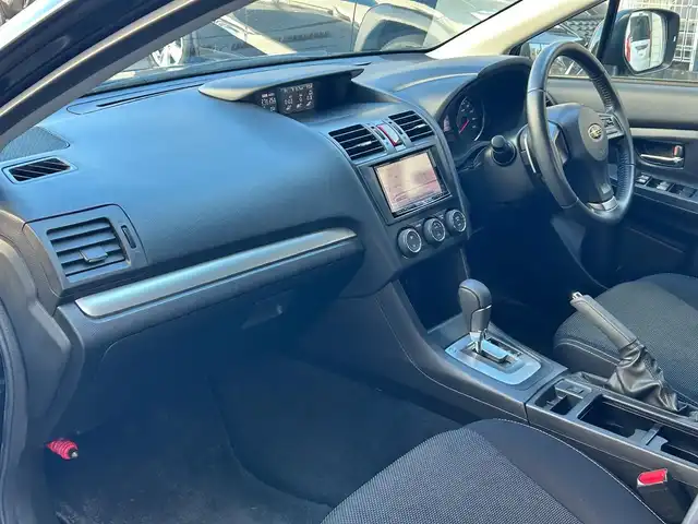 スバル インプレッサ ＸＶ 2．0i－L アイサイト 愛知県 2013(平25)年 9.9万km クリスタルブラックシリカ ワンオーナー/４WD/アイサイトVer2/・プリクラッシュブレーキ/・全車速追従型クルーズコントロール/・誤発進抑制制御/・ふらつき警報/・車線逸脱警報/・先行車発進告知/Carrozzeriaサイバーナビ〈AVIC-ZH0009〉/DVD／Bluetooth／地デジTV／MS/運転席パワーシート/HIDヘッドランプ〈オートライト機能付〉/フロントフォグライト／リアフォグ/純正17インチAW/スマートキー＆プッシュスタート