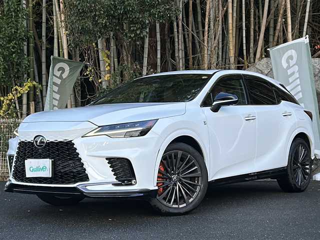 レクサス ＲＸ 350 Fスポーツ 京都府 2023(令5)年 2.8万km ホワイトノーヴァガラスフレーク ワンオーナー/純正ナビ/・フルセグTV/BT/Miracast/バックカメラ/パノラミックビューモニター/クルーズコントロール/サンルーフ/ビルトインETC2.0/アドバンスドパーク/プリクラッシュセーフティ/BSM/PDA/車線逸脱防止装置/コーナーセンサー/アイドリングストップ/ダウンヒルアシストコントロール/4WD/メモリーパワーシート/シートヒーター/エアシート/ステアリングヒーター/ステアリングスイッチ/パドルシフト/パワーバックドア/電動パーキングブレーキ/ブレーキホールド/プッシュスタート/純正ドアバイザー/純正フロアマット/保証書＆取説/スマートキースペア