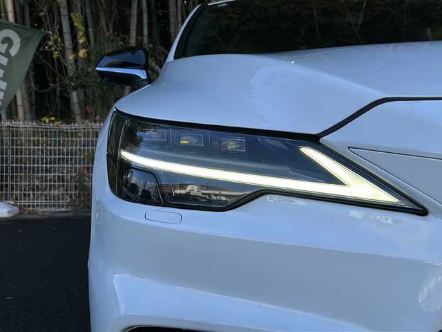 レクサス ＲＸ 350 Fスポーツ 京都府 2023(令5)年 2.8万km ホワイトノーヴァガラスフレーク ワンオーナー/純正ナビ/・フルセグTV/BT/Miracast/バックカメラ/パノラミックビューモニター/クルーズコントロール/サンルーフ/ビルトインETC2.0/アドバンスドパーク/プリクラッシュセーフティ/BSM/PDA/車線逸脱防止装置/コーナーセンサー/アイドリングストップ/ダウンヒルアシストコントロール/4WD/メモリーパワーシート/シートヒーター/エアシート/ステアリングヒーター/ステアリングスイッチ/パドルシフト/パワーバックドア/電動パーキングブレーキ/ブレーキホールド/プッシュスタート/純正ドアバイザー/純正フロアマット/保証書＆取説/スマートキースペア