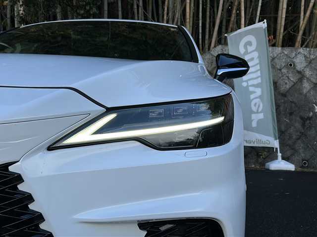 レクサス ＲＸ 350 Fスポーツ 京都府 2023(令5)年 2.8万km ホワイトノーヴァガラスフレーク ワンオーナー/純正ナビ/・フルセグTV/BT/Miracast/バックカメラ/パノラミックビューモニター/クルーズコントロール/サンルーフ/ビルトインETC2.0/アドバンスドパーク/プリクラッシュセーフティ/BSM/PDA/車線逸脱防止装置/コーナーセンサー/アイドリングストップ/ダウンヒルアシストコントロール/4WD/メモリーパワーシート/シートヒーター/エアシート/ステアリングヒーター/ステアリングスイッチ/パドルシフト/パワーバックドア/電動パーキングブレーキ/ブレーキホールド/プッシュスタート/純正ドアバイザー/純正フロアマット/保証書＆取説/スマートキースペア