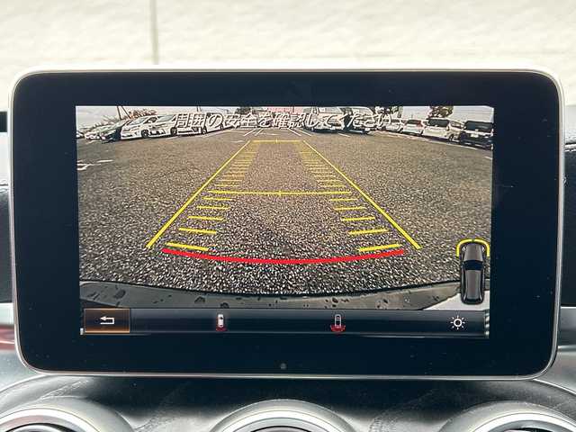 メルセデス・ベンツ Ｃ２００ ワゴン スポーツ 千葉県 2015(平27)年 6.6万km オブシディアンブラック ナビ　バックカメラ　革シート　電動リアドア　フルセグ　メモリーパワーシート　ＥＴＣ　シートヒーター　　ステアアシスト　レーンアシスト　ＢＴ　パフュームアトマイザー　USB　AMG18AW　LEDライト