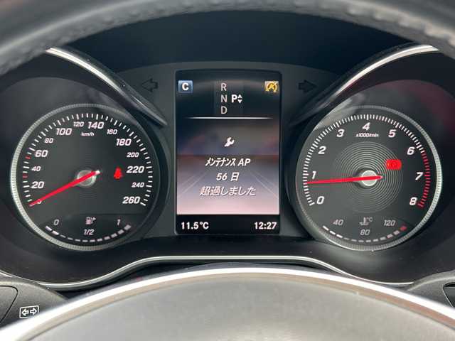 メルセデス・ベンツ Ｃ２００ ワゴン スポーツ 千葉県 2015(平27)年 6.6万km オブシディアンブラック ナビ　バックカメラ　革シート　電動リアドア　フルセグ　メモリーパワーシート　ＥＴＣ　シートヒーター　　ステアアシスト　レーンアシスト　ＢＴ　パフュームアトマイザー　USB　AMG18AW　LEDライト