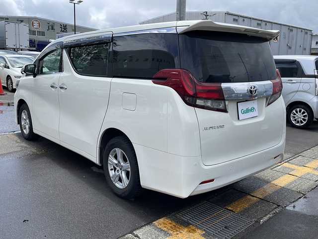 トヨタ アルファード X 新潟県 2017(平29)年 17.3万km ラグジュアリーホワイトパールクリスタルシャインガラスフレーク 4WD/ALPINE11インチナビ/(AM/FM/CD/DVD/SD/フルセグ/Bluetooth)/バックモニター/前後ドライブレコーダー/両側パワースライドドア/LEDオートライト/レザー調シートカバー/純正16インチアルミホイール/寒冷地仕様/横滑り防止装置/アイドリングストップ/スマートキー/ETC