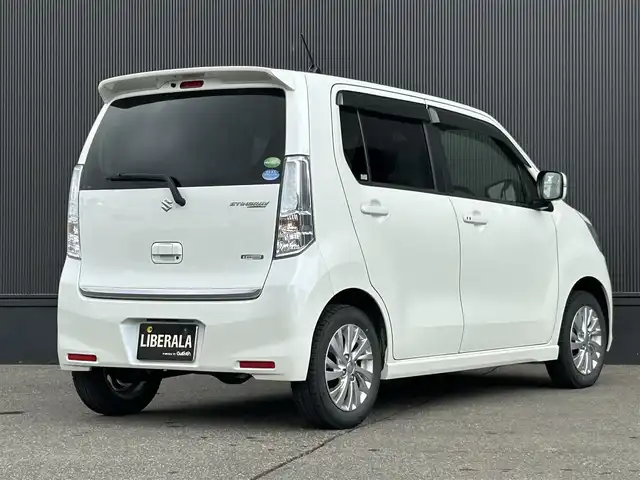 スズキ ワゴンＲ スティングレー X 道東・釧路十勝 2014(平26)年 7.9万km クリスタルホワイトP 社外SDナビ（CD/ワンセグ）/前席シートヒーター/アイドリングストップ/オートライト/レーダーブレーキサポート/社外Egスターター/HIDヘッドライト/社外AW付ノーマルタイヤ積込