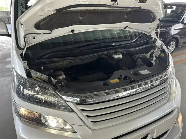 トヨタ ヴェルファイア 2．4Z 静岡県 2012(平24)年 13.2万km 白