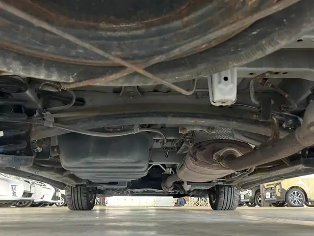 トヨタ ヴェルファイア 2．4Z 静岡県 2012(平24)年 13.2万km 白