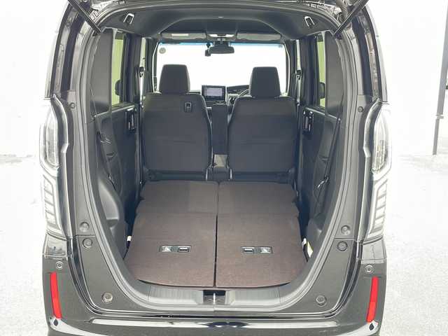 ホンダ Ｎ ＢＯＸ カスタム G L ホンダセンシング 三重県 2017(平29)年 4.6万km クリスタルブラックパール プッシュスタート/横滑り防止/衝突軽減ブレーキ/レーンキープアシスト/両側パワースライドドア/レーダークルーズコントロール/電動格納ミラー/ビルトインETC/ステアリングスイッチ/USB入力端子2か所/純正SDナビ(AM/FM/CD/DVD/TV/BT)/前後ドライブレコーダー/オートライト/スペアキー/純正フロアマット/LEDヘッドライト/取扱説明書/ナビ取扱説明書/禁煙車