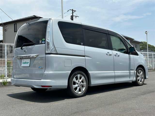 日産 セレナ ハイウェイスター Sハイブリッド 静岡県 2012(平24)年 13.9万km エターナルスノーホワイト 純正ＳＤナビ（Ｂｌｕｅｔｏｏｔｈ，ＣＤ，ＤＶＤ，フルセグＴＶ）/フリップダウンモニター/バックカメラ/前後コーナーセンサー/ＨＩＤヘッドライト/クルーズコントロール/スマートキー/純正アルミホイール/プッシュスタート/パワーステアリング/パワーウインドウ/パーキングアシスト/スペアキー/３列シート/純正フロアマット/片側パワースライドドア/ABS/横滑り防止装置/盗難防止装置/オートライト/ダブルエアバッグ