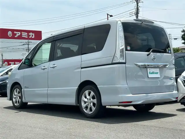 日産 セレナ ハイウェイスター Sハイブリッド 静岡県 2012(平24)年 13.9万km エターナルスノーホワイト 純正ＳＤナビ（Ｂｌｕｅｔｏｏｔｈ，ＣＤ，ＤＶＤ，フルセグＴＶ）/フリップダウンモニター/バックカメラ/前後コーナーセンサー/ＨＩＤヘッドライト/クルーズコントロール/スマートキー/純正アルミホイール/プッシュスタート/パワーステアリング/パワーウインドウ/パーキングアシスト/スペアキー/３列シート/純正フロアマット/片側パワースライドドア/ABS/横滑り防止装置/盗難防止装置/オートライト/ダブルエアバッグ