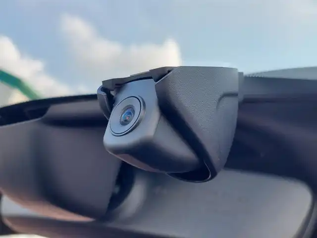 マツダ ＭＸ－３０ インダストリアルクラシック 東京都 2021(令3)年 2.6万km ポリメタルグレーM 純正ナビ/フルセグ/360°ビューモニター/BOSEサウンドシステム/ビルトインETC/ドライブレコーダー/パドルシフト/シートヒーター/衝突軽減ブレーキ/レーンキープアシスト/ブラインドスポットモニター/コーナーセンサー/レーダークルーズコントロール/オートマチックハイビーム/レザーシート/パワーシート/スマートキー