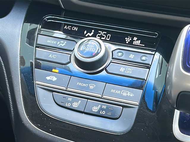 ホンダ フリード ハイブリット EX 広島県 2019(平31)年 4.5万km プレミアムスパークルブラックパール 禁煙車/ワンオーナー/ホンダセンシング/・衝突軽減ブレーキ〈CMBS〉/・誤発進抑制機能/・ACC〈アダプティブ・クルーズ・コントロール〉/・LKAS〈車線維持支援システム〉/・行者事故低減ステアリング/・路外逸脱抑制機能/・先行車発進お知らせ機能/・標識認識機能/Cパッケージ/Sパッケージ/・本革巻ステアリングホイール/・コンビシート&専用インテリア/・15インチアルミホイール/・シートバックアッパーポケット/コンフォートビューパッケージ/純正ナビ(VXM-194VFi)/・フルセグTV/CD/DVD/Bluetooth/SD/バックカメラ/両側パワースライドドア/ステアリングスイッチ/オートライト/LEDヘッドライト＋アクティブコーナリングライト/ハーフレザー/シートヒーター/スマートキー/プッシュスタート/スペアキー/前、後ドライブレコーダー/ETC/純正ドアバイザー/W+サイド+カーテンエアバック