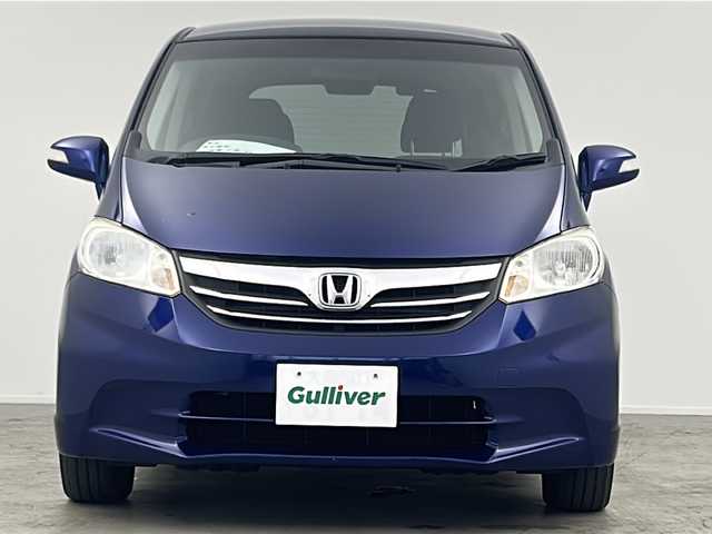 ホンダ フリード G ジャストセレクション 大阪府 2013(平25)年 11.8万km 青Ｍ ディーラーOPGathersナビ/（AMFM/CD/DVD/SD/MSV/BT/フルセグ）/バックカメラ/片側パワースライドドア/スマートキー×２/ビルトインETC/オートHIDライト/電動格納ミラー/純正フロアマット/ドアバイザー