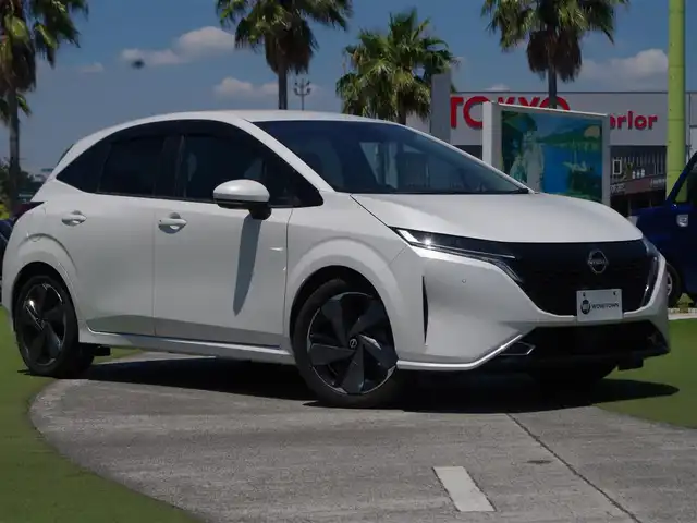 日産 オーラ G レザーエディション 千葉県 2022(令4)年 3.1万km ピュアホワイトパール 純正９インチナビ　/（Bluetooth/フルセグTV/HDMI/CarPlay)/ＢＯＳＥサウンド　/ＳＯＳコール　/プロパイロット　/衝突軽減ブレーキ　/アラウンドビューモニター　/ビルトインＥＴＣ２．０　/ドライブレコーダー　/デジタルインナーミラー　/ブラインドスポットモニター/ワイヤレス充電/ＬＥＤヘッドライト