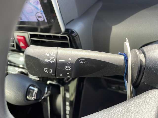 ダイハツ タント カスタム X セレクション 岐阜県 2020(令2)年 2.2万km シャイニングホワイトパール 純正ディスプレイオーディオ　/全方位カメラ　/ドライブレコーダー　/ＥＴＣ　/衝突軽減システム　/横滑り防止装置　/前後コーナーセンサー　/アイドリングストップ/両側パワースライド　/シートヒーター　/ハーフレザーシート/ＬＥＤヘッドライト　/オートライト/プッシュスタート/スマートキー/スペアキー/純正フロアマット