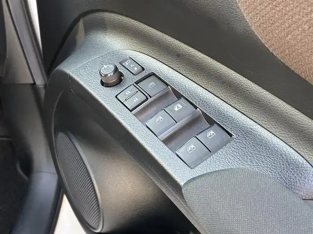 トヨタ シエンタ ハイブリッド ファンベースG クエロ 熊本県 2021(令3)年 2.9万km ホワイトパールクリスタルシャイン ワンオーナー/モデリスタフルエアロ/純正ナビ（NSZT-Y68T）/【フルセグ/CD/DVD/Bluetooth/ラジオ】/バックカメラ/両側パワースライドドア/クルーズコントロール/レーンディパーチャーアラート/パーキングサポートブレーキ/クリアランスソナー/プリクラッシュセーフティ/先行車発進お知らせ機能/黒ハーフレザーシート/前後ドライブレコーダー（TZ-D205W）/ビルトインETC/オートライト/オートハイビーム/LEDヘッドライト/フォグランプ/純正フロアマット/純正ドアバイザー/保証書/取扱説明書/ISOFIX