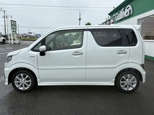 スズキ ワゴンＲ カスタムＺ HYBRID ZX 徳島県 2024(令6)年 0.5万km ピュアホワイトP 全方位カメラ/ヘッドアップディスプレイ/純正７インチディスプレイオーディオ/　スズキコネクト/BT/衝突被害軽減ブレーキ/アダプティブクルーズコントロール/レーンキープアシスト/運転席シートヒーター/LEDヘッドライト/オートライト/フォグランプ/USB充電端子/タイプC端子/後方コーナーセンサー