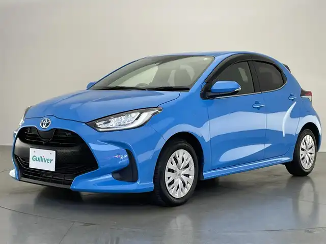 トヨタ ヤリス ハイブリッド Z 愛知県 2022(令4)年 2.6万km シアンM 純正ＤＡナビＴＶ　全方位カメラ　シートヒーター　ハンドルヒーター　セーフティセンス　衝突軽減　車線逸脱　追従クルコン　ＬＥＤオートライト　ＥＴＣ　メモリシート　ナノイーＸエアコン　前後ドラレコ　TVキャンセラー　禁煙車