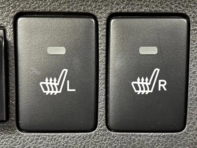 ダイハツ ミラ トコット G SA Ⅲ 福岡県 2019(平31)年 3.2万km ジューシーピンクM 純正ナビ／フルセグＴＶ　/アラウンドビューモニター　/コーナーセンサー　/衝突軽減ブレーキ　/横滑り防止装置　/アイドリングストップ　/シートヒーター　/プッシュスタート　/電動格納式ドアミラー　/レベライザー　/ＬＥＤヘッドライト