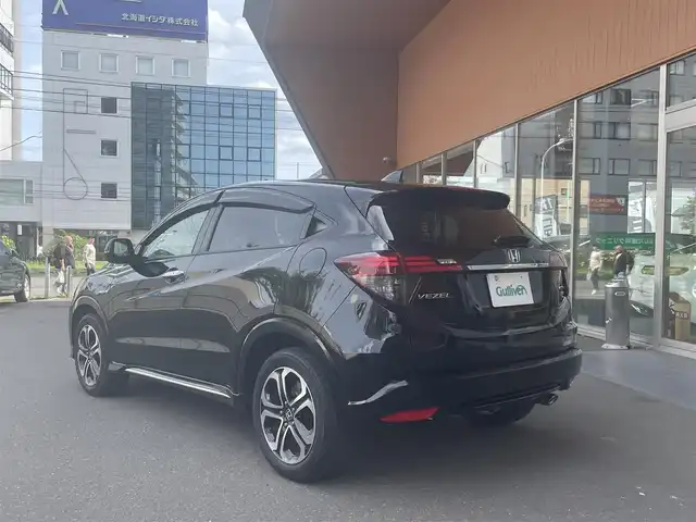 ホンダ ヴェゼル ハイブリッド Z ホンダセンシング 道央・札幌 2019(令1)年 3.6万km クリスタルブラックパール 純正メモリナビ/BT/USB/HDMI/DVD/コンフォートビューパッケージ/　・ヒーテッドドアミラー/　・フロントワイパーデアイサー/LEDヘッドライト/LEDフォグライト/Honda SENSING/ACC/ハーフレザーシート/シートヒーター