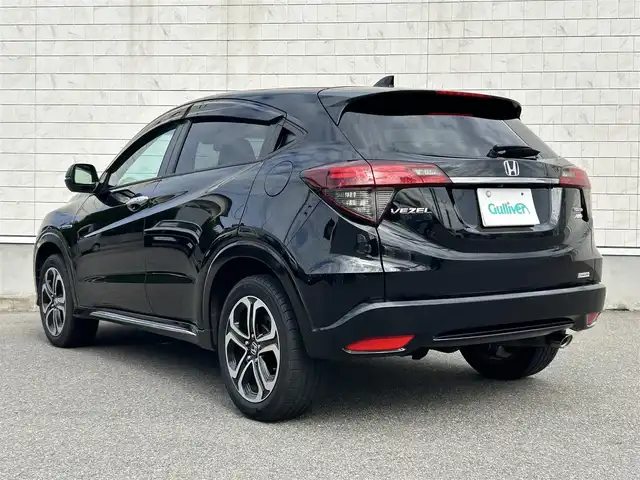 ホンダ ヴェゼル ハイブリッド Z ホンダセンシング 山形県 2019(令1)年 3.6万km クリスタルブラックパール 4WD/ホンダセンシング/レーダークルーズコントロール/衝突被害軽減ブレーキ/純正メモリナビ/BT/USB/HDMI/DVD/コンフォートビューパッケージ/　・ヒーテッドドアミラー/　・フロントワイパーデアイサー/LEDヘッドライト/LEDフォグライト/ハーフレザーシート/シートヒーター