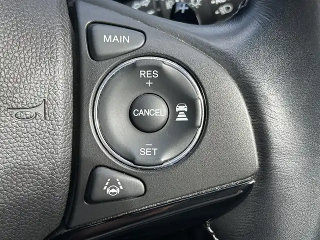 ホンダ ヴェゼル ハイブリッド Z ホンダセンシング 山形県 2019(令1)年 3.6万km クリスタルブラックパール 4WD/ホンダセンシング/レーダークルーズコントロール/衝突被害軽減ブレーキ/純正メモリナビ/BT/USB/HDMI/DVD/コンフォートビューパッケージ/　・ヒーテッドドアミラー/　・フロントワイパーデアイサー/LEDヘッドライト/LEDフォグライト/ハーフレザーシート/シートヒーター