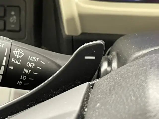 スズキ クロスビー HYBRID MZ 愛知県 2021(令3)年 6.3万km タフカーキパールメタリック 純正８型ナビ　シートヒーター　禁煙　全方位カメラ　フルセグ　ＤＶＤ　パドルシフト　追従クルコン　ＵＳＢ　ドラレコ　ＥＴＣ　衝突軽減　車線逸脱　ＬＥＤオートライト　フォグ　純正マット　Ｂｌｕｅｔｏｏｔｈ　純正１６型アルミ　プッシュスタート　スマートキー　パーキングセンサー