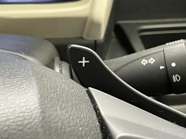 スズキ クロスビー HYBRID MZ 愛知県 2021(令3)年 6.3万km タフカーキパールメタリック 純正８型ナビ　シートヒーター　禁煙　全方位カメラ　フルセグ　ＤＶＤ　パドルシフト　追従クルコン　ＵＳＢ　ドラレコ　ＥＴＣ　衝突軽減　車線逸脱　ＬＥＤオートライト　フォグ　純正マット　Ｂｌｕｅｔｏｏｔｈ　純正１６型アルミ　プッシュスタート　スマートキー　パーキングセンサー