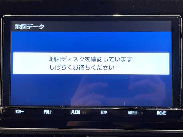 トヨタ ノア Si ダブルバイビーⅡ 埼玉県 2020(令2)年 2.7万km ブラック トヨタセーフティーセンス　/純正メモリナビ/　　CD/DVD/BT/フルセグ　/バックカメラ　/両側パワースライドドア　/クルーズコントロール　/LEDオートライト　/ハーフレザーシート　/純正16インチアルミホイール /ステアリングスイッチ /純正ETC