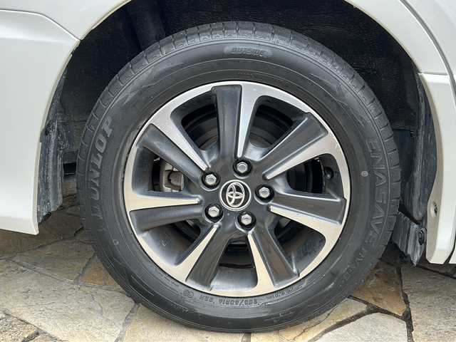 トヨタ ヴォクシー ZS 煌Ⅱ 静岡県 2019(令1)年 8.8万km ホワイトパールクリスタルシャイン 社外ナビ/・バックモニター/・Bluetooth/・フルセグTV/・CD/DVD/・USB/・iPod/・ALPINEフリップダウンモニター/主要装備/・プッシュスタート/・両側パワースライドドア/・ETC車載器/・ドライブレコーダー/・プリクラッシュセーフティ/・レーンキープアシスト/・パーキングサポートブレーキ/・先行車発進お知らせ機能/・オートマチックハイビーム/・前後コーナーセンサー/・LEDヘッドライト/・純正16インチＡＷ/・純正フロアマット