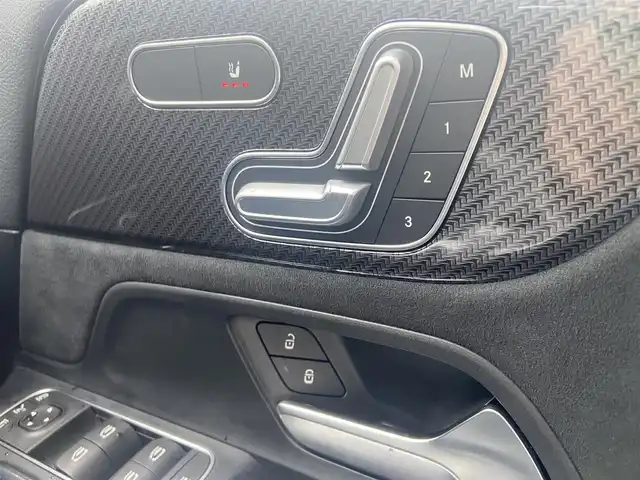 メルセデス・ベンツ Ｂ１８０ AMGライン 栃木県 2019(令1)年 3.8万km ジュピターレッド パノラマサンルーフ/ナビゲーションパッケージ/レーダーセーフティパッケージ/バックカメラ/純正ナビ/フルセグ /パワーシート/シートヒーター/ハーフレザー/電動リアゲート/ETC/LED/純正18インチAW/純正ドラレコ前後