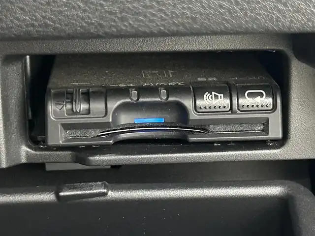 日産 セレナ ハイウェイスター プロパイロットED 大阪府 2016(平28)年 5.5万km ブリリアントホワイトパール ProPILOT 社外ナビ(フルセグ/DVD再生/Bluetooth) バックカメラ 後席モニター ETC 両側パワースライドドア 衝突軽減 レーダーC クリアランスソナー レーンアシスト ドラレコ