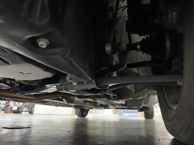 トヨタ シエンタ ファンベースG グランパー 三重県 2020(令2)年 2.9万km ベージュ ガソリン/FF/インパネCVT/純正 7インチナビ NSZT-W68T/（AM/FM/CD/DVD/TV/SD/SDREC/Bluetooth）/バックガイドモニター/両側パワースライドドア/ドライブレコーダー 前後/ビルトイン ETC/Toyota Safety Sense/・プリクラッシュセーフティ［PCS］/・レーンディパーチャーアラート［LDA］/・オートハイビーム［AHB］/・インテリジェントクリアランスソナー［パーキングサポートブレーキ（PKSB）（静止物）］/・先行車発進告知機能［TMN］/装備/・グランパー専用内装（ブラックインパネ、ブラウンファブリックシート、専用ハンドル加飾など）/・オートエアコン/・LEDヘッドランプ/・プッシュスタート/・純正ホイールキャップ＆15インチスチールホイール/・電動格納ドアミラー/・充電用USBジャック（2.1A高速充電対応x2）/・保/取/ナビ取/・スマートキーx2/など