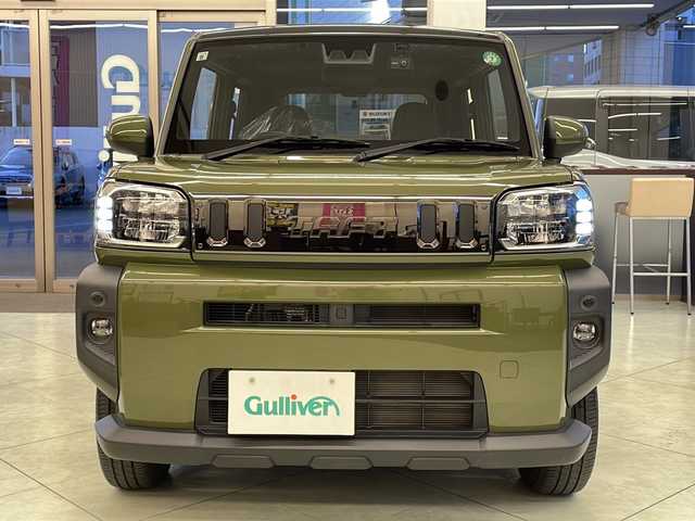 ダイハツ タフト G ターボ 埼玉県 2021(令3)年 2.4万km フォレストカーキメタリック 登録時23584km/ガラスルーフ/社外メモリナビ（CN-HE01WD）/CD/DVD/BT/フルセグ/SD/USB/バックカメラ/アダプティブクルーズコントロール/プッシュスタート/ルーフレール/ETC/前後ドライブレコーダー（ZDR 035KT-P）/LEDヘッドライト/オートライト/フォグランプ/コーナーセンサー/純正フロアマット/レーンキープアシスト/衝突軽減ブレーキ/アイドリングストップ/横滑り防止装置/純正15インチアルミホイール/D＋N席シートヒーター/ステアリングリモコン/革巻きステアリング/電動格納ミラー/オートブレーキホールド/スマートキー×2/取扱説明書/保証書