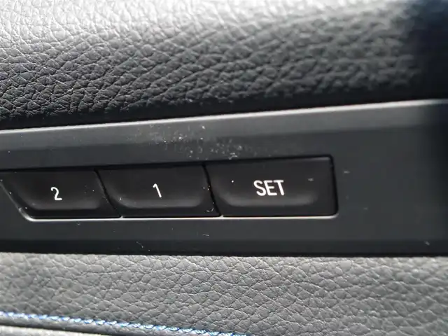 ＢＭＷ ５２３ｄ xDrive Mスピリット 埼玉県 2020(令2)年 2.8万km グレー 1オーナー/アダプティブクルーズコントロール/インテリジェントセーフティ/ヘッドアップディスプレイ/パークディスタンスコントロール/ブラインドスポットモニター/コンフォートアクセス/全周囲カメラ/純正ナビ/ドラレコ/ETC/フルセグTV/シートポジションメモリー機能