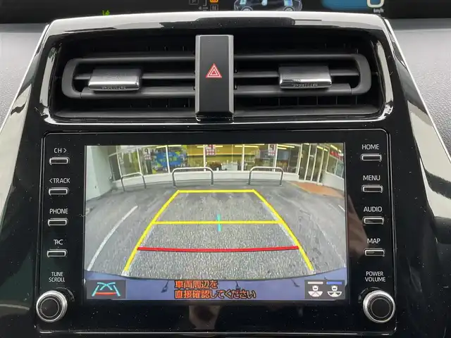 トヨタ プリウス S 岐阜県 2022(令4)年 6万km アティチュードブラックマイカ 4WD/純正ナビ　/・TV/Bluetooth/CD/アダプティブクルーズコントロール　/プリクラッシュセーフティ　/レーントレーシングアシスト　/オートハイビーム　/前後クリアランスソナー　/バックカメラ/ＡＣ１００Ｖアクセサリコンセント　/LEDヘッドランプ/フォグランプ/純正15インチアルミホイール/ウインドシールドデアイサー/ＥＴＣ/禁煙車/スペアキー×1
