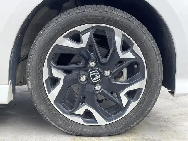 ホンダ Ｎ ＢＯＸ カスタム G L ターボ ホンダセンシング 群馬県 2018(平30)年 3.8万km プラチナホワイトパール 純正ＳＤナビ　フルセグＴＶ　バックカメラ　両側電動スライドドア　アダプティブクルーズコントロール　衝突被害軽減ブレーキ　パドルシフト　ＬＥＤオートライト　コーナーセンサー　スマートキー　ＥＴＣ
