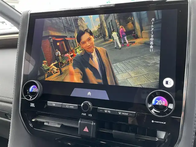 トヨタ アルファードハイブリット エグゼクティブ ラウンジ 愛知県 2023(令5)年 4.4万km プラチナホワイトパールマイカ モデリスタエアロ（F・S・R）/デジタルインナーミラー/ユニバーサルステップ/左右独立ムーンルーフ/純正ディスプレイオーディオナビ/（CD/DVD/FM/AM/BT/HDMI/AC100V）/フルセグTV（キャンセラー付き）/JBLサウンドシステム/リアエンターテイメントシステム/パノラミックビューモニター/ビルトイン2.0ETC/純正19インチAW/トヨタチームメイト/トヨタセーフティセンス/ブラインドスポットモニター/ヘッドアップディスプレイ/レーダークルーズコントロール/前後ドライブレコーダー/両側パワースライドドア/パワーバックドア/置くだけ充電/プロテクションフィルム/レインクリアリングブルーミラー/レザーシート/前席＋2列目パワーシート/前席＋2列目シートヒーター/エアシート/ハンドルヒーター/純正フロアマット/純正ドアバイザー/LEDヘッドライト/シーケンシャルウィンカー