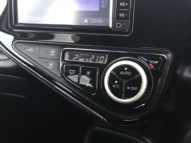 トヨタ アクア クロスオーバー 鳥取県 2017(平29)年 3.6万km ベージュ 純正ナビ/ワンセグ/CD/BT/バックカメラ・ETC/トヨタセーフティセンス/レーンキープアシスト/前後クリアランスソナー/ハーフレザーシート/ドライブレコーダー/キセノンヘットライト/オートハイビーム/純正16インチアルミホイール/プッシュエンジンスタート/オートハイビーム/ルーフレール/アイドリングストップ/スペアキー/フロアマット/ドアバイザー