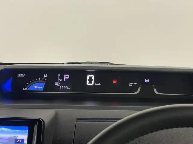 ダイハツ タント カスタム RS スタイルセレクション 埼玉県 2022(令4)年 1.6万km ブラックマイカメタリック ターボ車/社外ナビ/（フルセグ/CD/DVD/SD/Bluetooth/MSV）/両側パワースライド/パノラマモニター/純正ビルトインETC/レーダークルーズ/レーンキープアシスト/衝突軽減ブレーキ/クリアランスソナー/ハーフレザーシート/前席シートヒーター/LEDヘッドライト/オートライト/LEDフォグライト/ブレーキホールド/アイドリングストップ/スマートキー/プッシュエンジンスタート/ステアリングスイッチ/本革巻きステアリング/純正フロアマット/サイドバイザー/ウインカードアミラー/電動格納ドアミラー