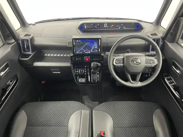ダイハツ タント カスタム RS スタイルセレクション 埼玉県 2022(令4)年 1.6万km ブラックマイカメタリック ターボ車/社外ナビ/（フルセグ/CD/DVD/SD/Bluetooth/MSV）/両側パワースライド/パノラマモニター/純正ビルトインETC/レーダークルーズ/レーンキープアシスト/衝突軽減ブレーキ/クリアランスソナー/ハーフレザーシート/前席シートヒーター/LEDヘッドライト/オートライト/LEDフォグライト/ブレーキホールド/アイドリングストップ/スマートキー/プッシュエンジンスタート/ステアリングスイッチ/本革巻きステアリング/純正フロアマット/サイドバイザー/ウインカードアミラー/電動格納ドアミラー