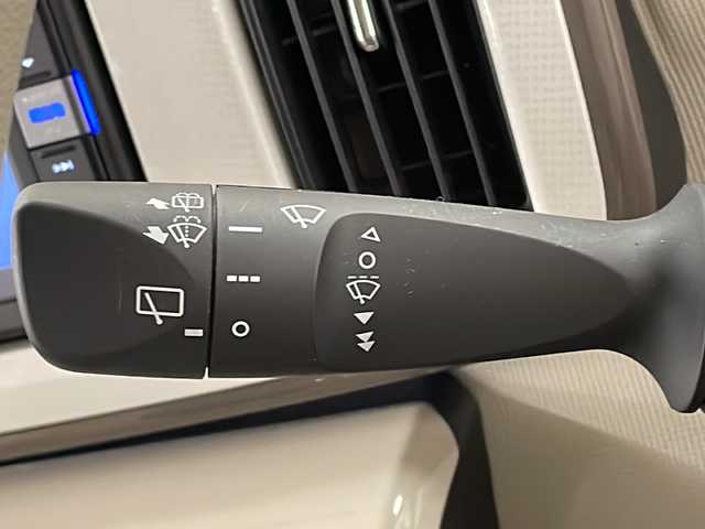 ダイハツ ムーヴ キャンバス X メイクアップ リミテッド SAⅢ 青森県 2019(平31)年 2万km パールホワイトⅢ/ナチュラルベージュマイカメタリック 2トーン /4WD//純正メモリナビ/(CD/DVD/SD/BT/USB/フルセグ)//全方位カメラ//衝突軽減ブレーキ//レーンキープ //アイドリングストップ//誤発進抑制//両側パワースライドドア //オートライト//フォグライト//オートエアコン//LEDヘッドライト//フォグライト//ライトレベライザー //オートリトラミラー //エンジンスターター //ドライブレコーダー//純正フロアマット//ドアバイザー