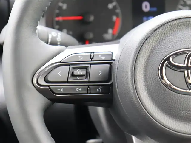 トヨタ ＧＲヤリス RZ ハイパフォーマンス 神奈川県 2024(令6)年 0.3万km プラチナホワイトパールマイカ 6MT &4WD/ワンオーナー /GRスポーツマフラー/社外デジタルインナーミラー型ドラレコ ZDR038/フルLEDヘッドランプ/MORIZOサイン(フロントガラス左側)/ステアリングヒーター/シートヒーター(運転席&助手席)/8インチディスプレイオーディオ(ナビあり)/JBLサウンドシステム/ETC2.0/純正フロアマット/純正18インチAW/プッシュスタート&スマートキー/スペアスマートキー1個/保証書/取扱説明書&ナビ取扱説明書