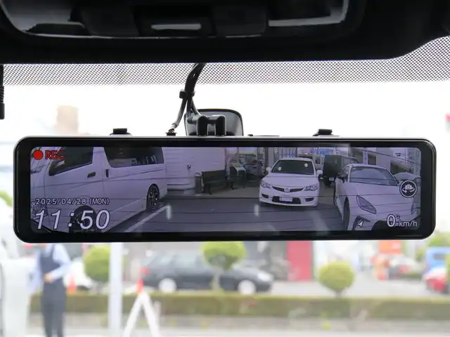 トヨタ ＧＲヤリス RZ ハイパフォーマンス 神奈川県 2024(令6)年 0.3万km プラチナホワイトパールマイカ 6MT &4WD/ワンオーナー /GRスポーツマフラー/社外デジタルインナーミラー型ドラレコ ZDR038/フルLEDヘッドランプ/MORIZOサイン(フロントガラス左側)/ステアリングヒーター/シートヒーター(運転席&助手席)/8インチディスプレイオーディオ(ナビあり)/JBLサウンドシステム/ETC2.0/純正フロアマット/純正18インチAW/プッシュスタート&スマートキー/スペアスマートキー1個/保証書/取扱説明書&ナビ取扱説明書